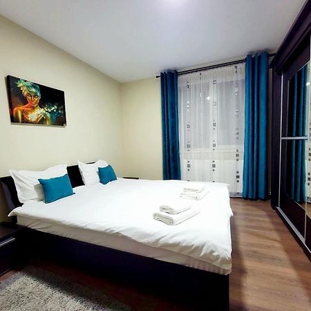 Downtown Recharge Spot Apartment Брашов Екстериор снимка