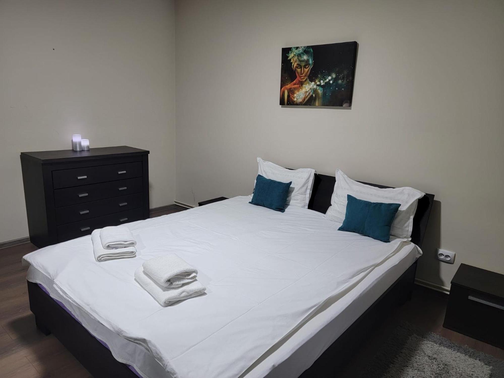 Downtown Recharge Spot Apartment Брашов Екстериор снимка